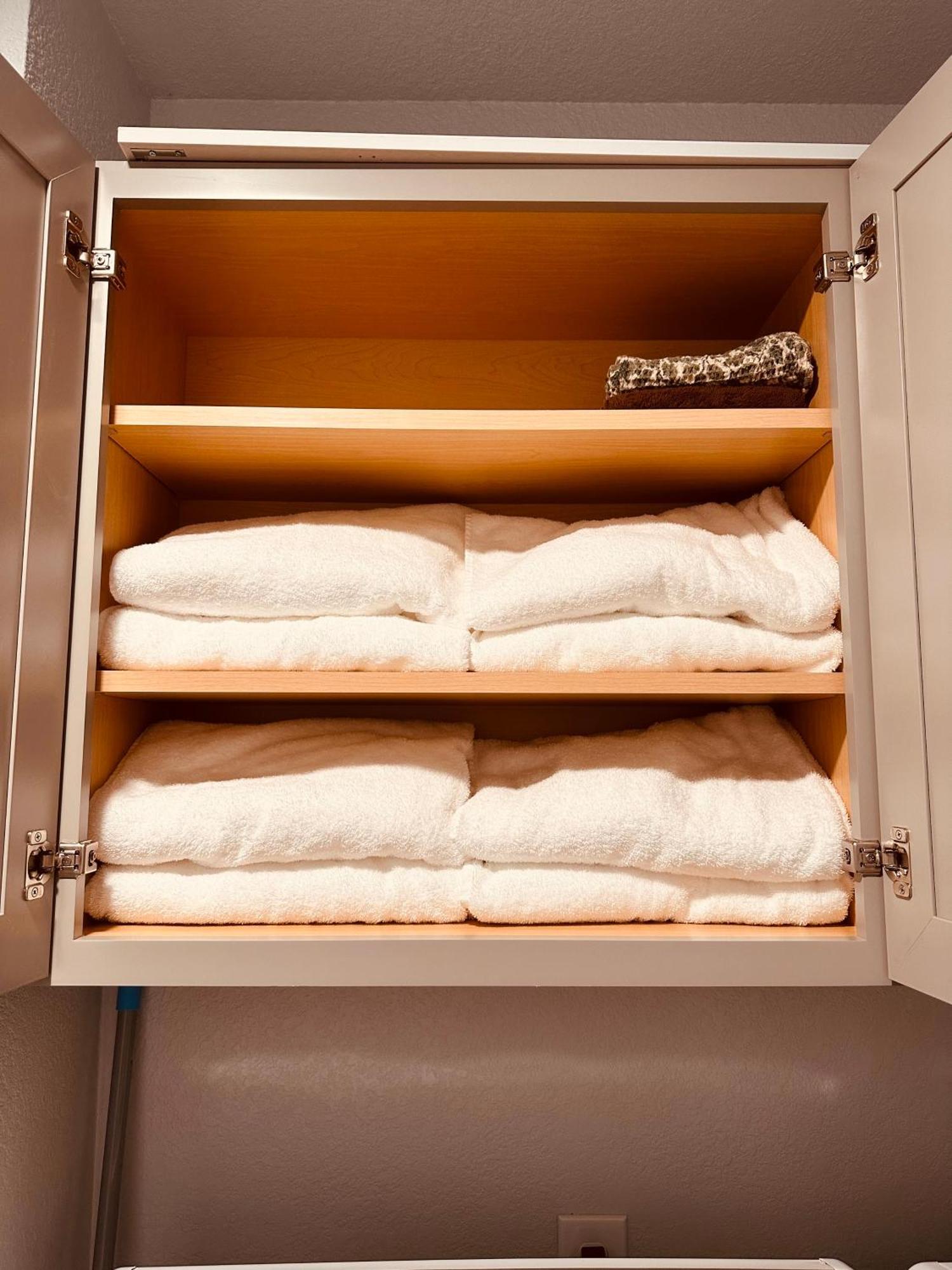 加伯维尔New, Fun-Size Benbow House!别墅 外观 照片